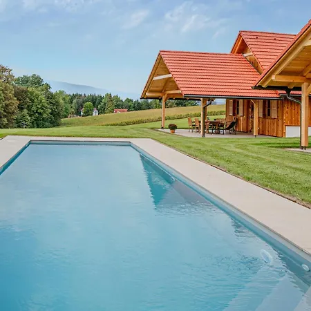 Holiday home Mit Gemeinsamen Pool *