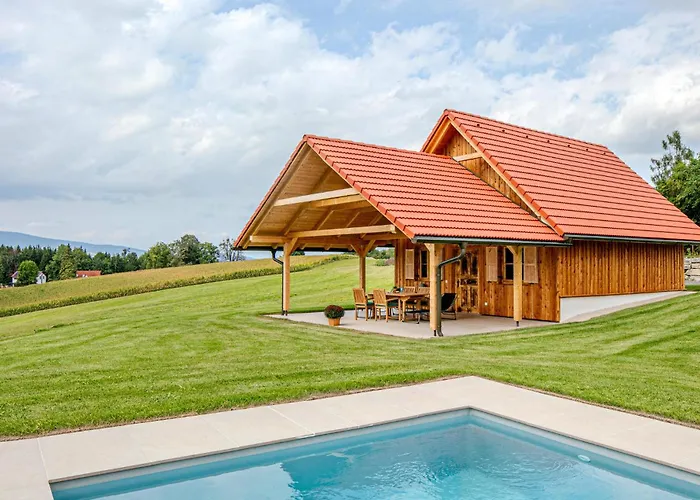 بيت للعطل Mit Gemeinsamen Pool ستاينز