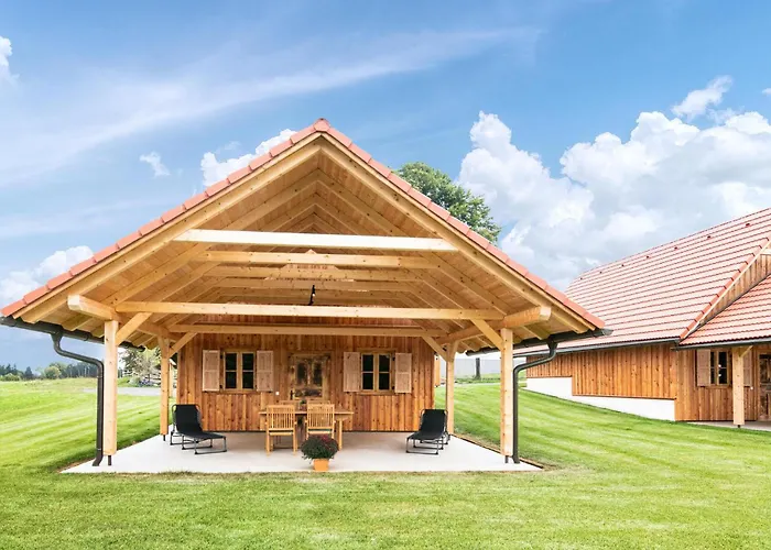 بيت للعطل Mit Gemeinsamen Pool *