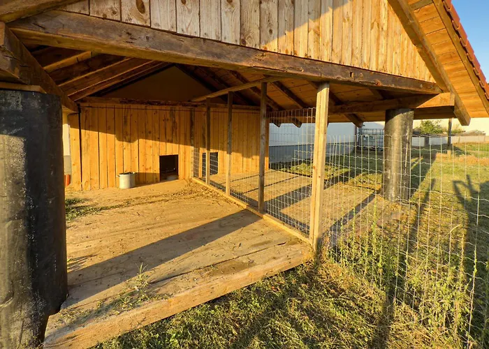 بيت للعطل Mit Gemeinsamen Pool ستاينز